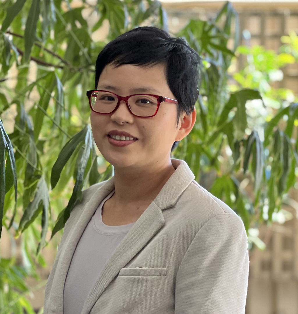 Dr Yan Peng
